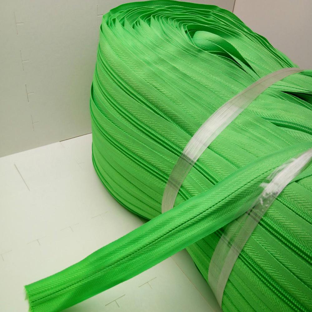 Zipper rantai panjang yang tidak kelihatan